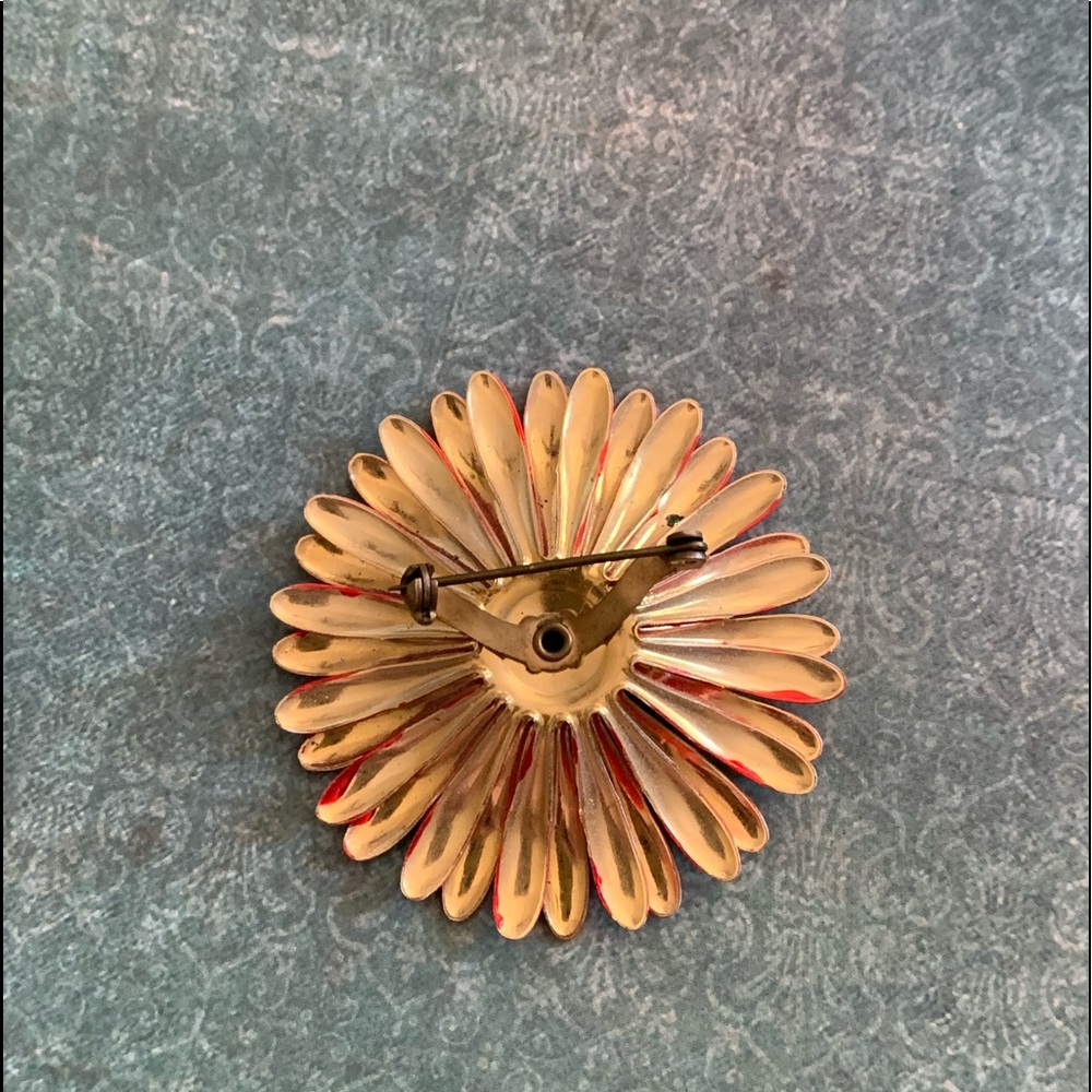 Vintage Red Daisy Flower Power Brooch Pin Jewelry Boh… Gem